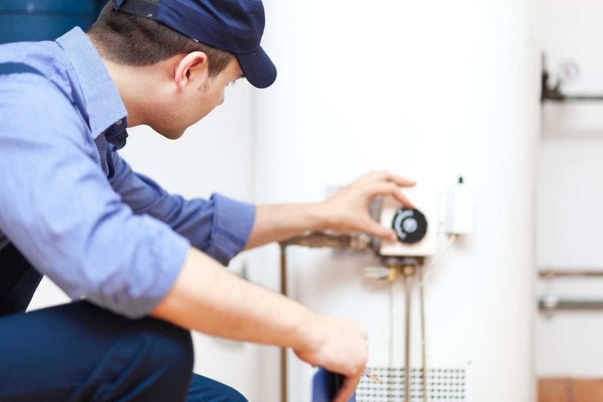what size wire do i need for water heater