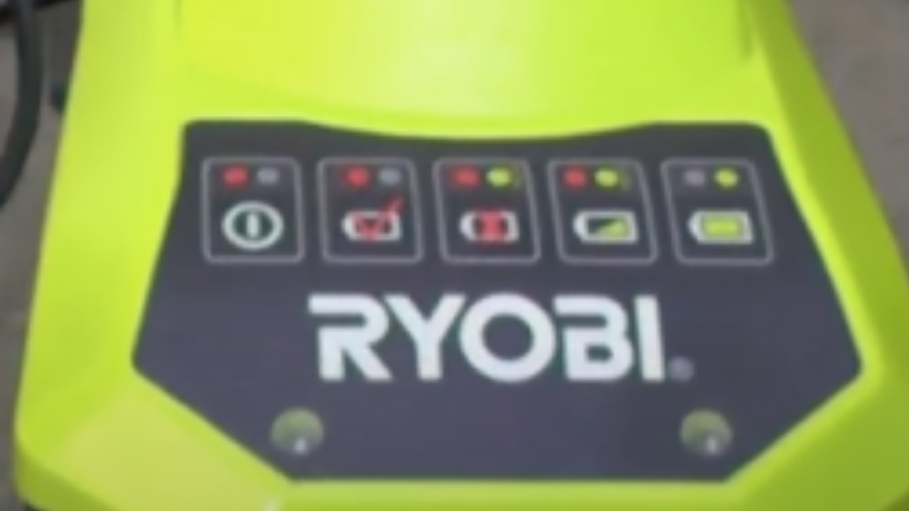 ryobi charger flashing red, green, yellow, orange light