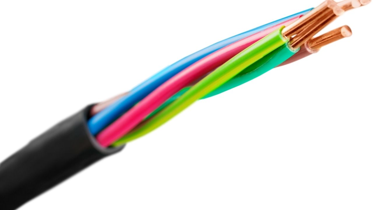 can you connect green wire to black/white wire