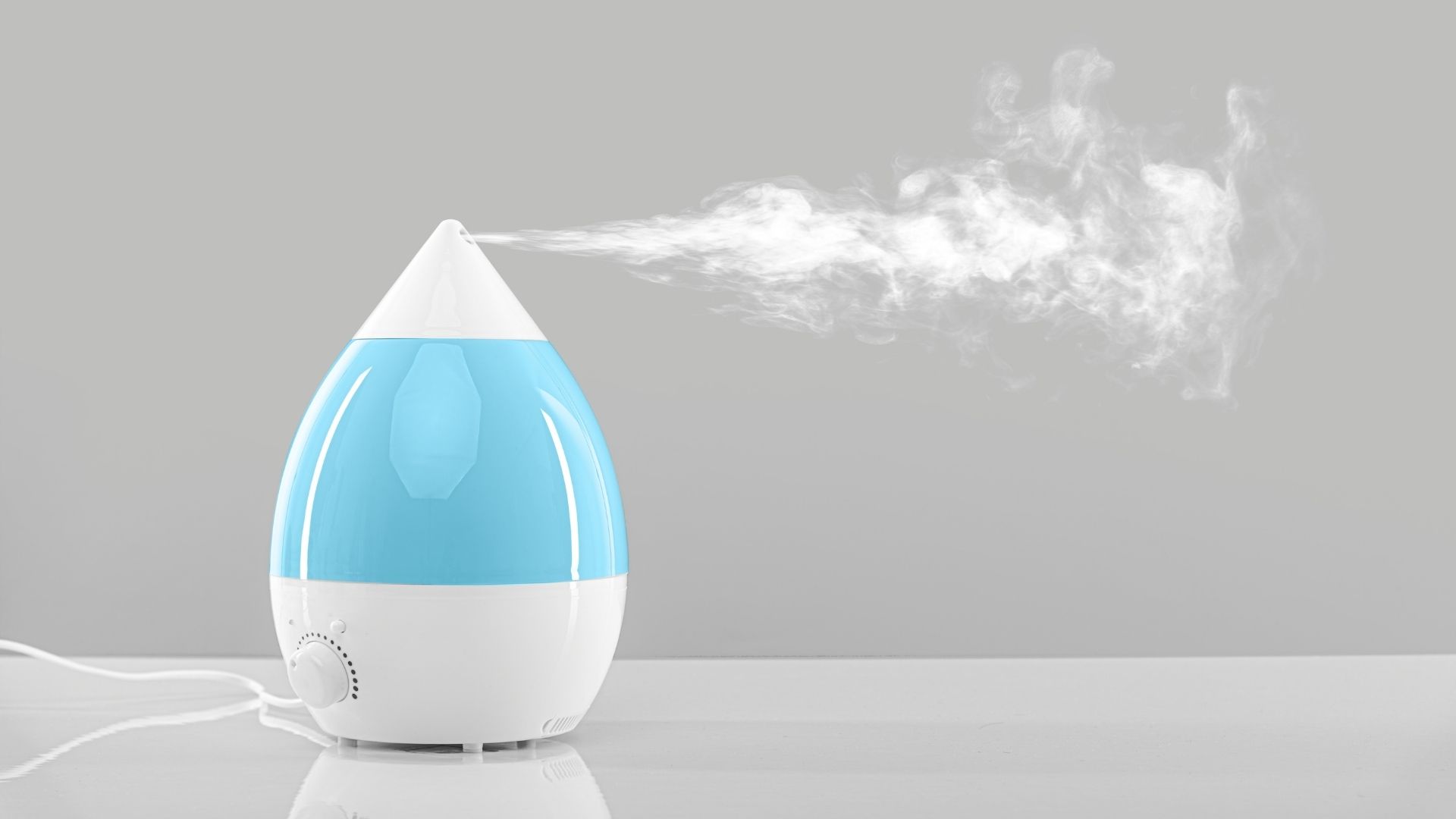 vicks humidifier red light fully filled, won't go off, keeps coming on, flashing green/orang/blue light