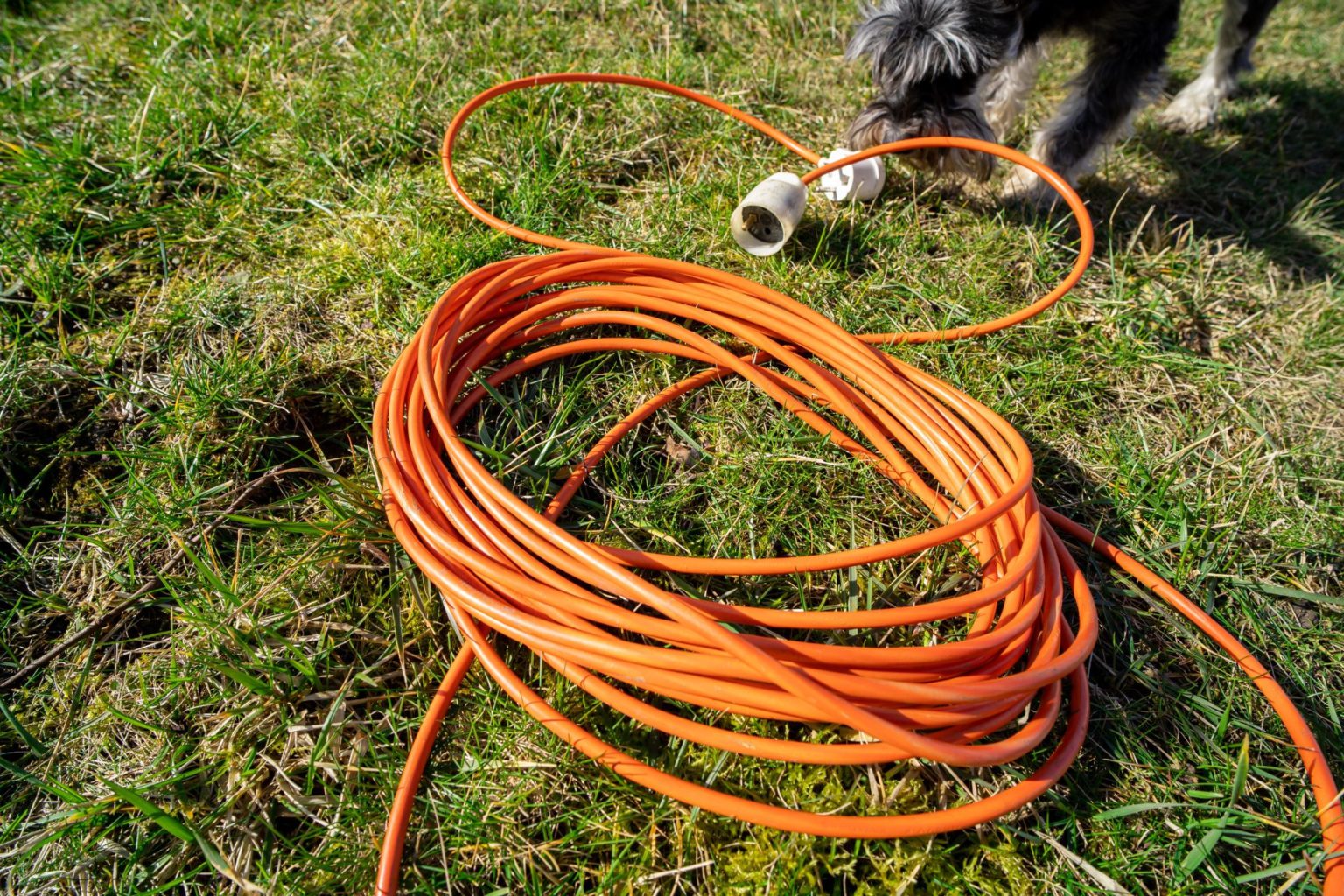 Can You Bury An Extension Cord? (The Safe & Proper Way