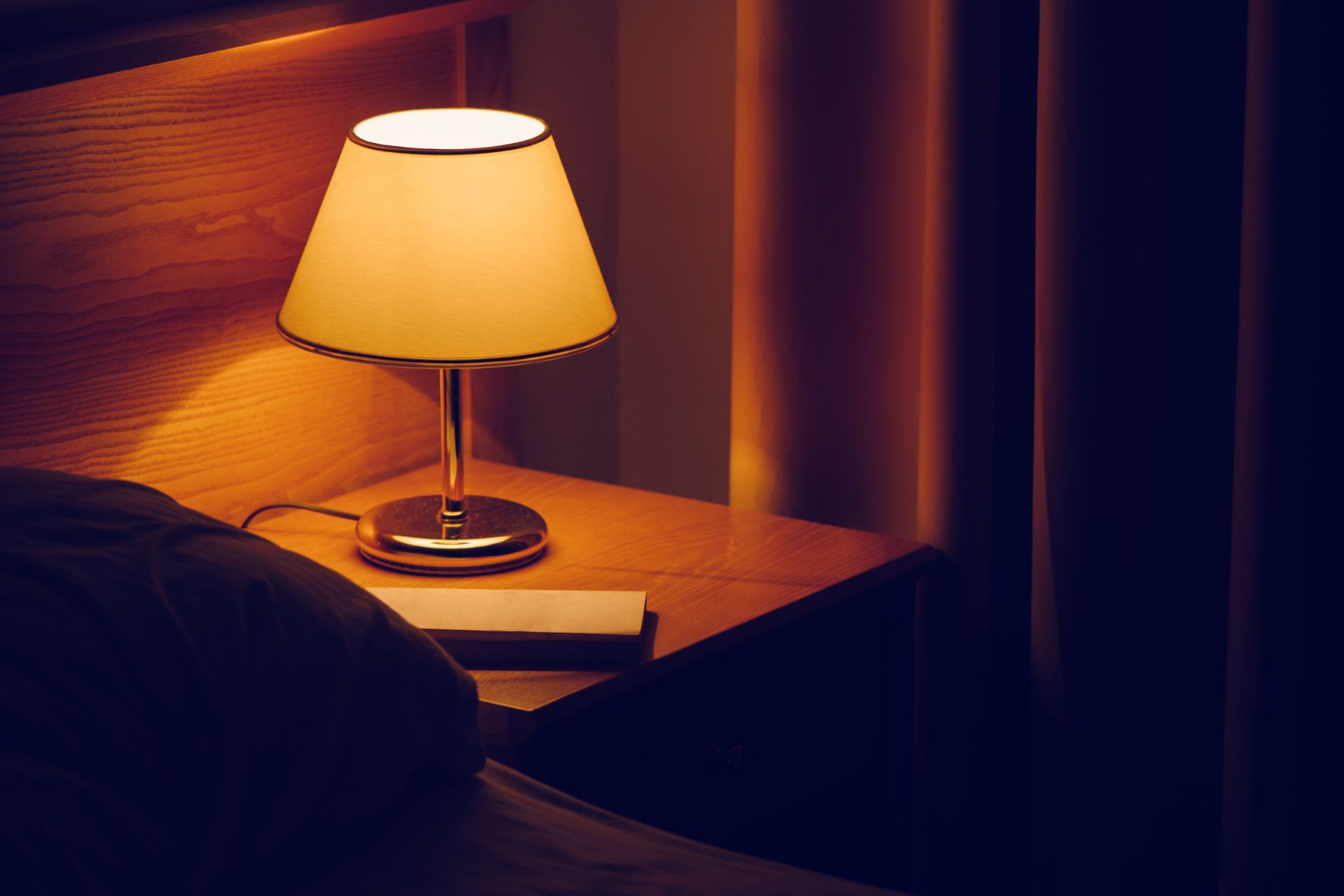 touch lamp turns on by itself at night